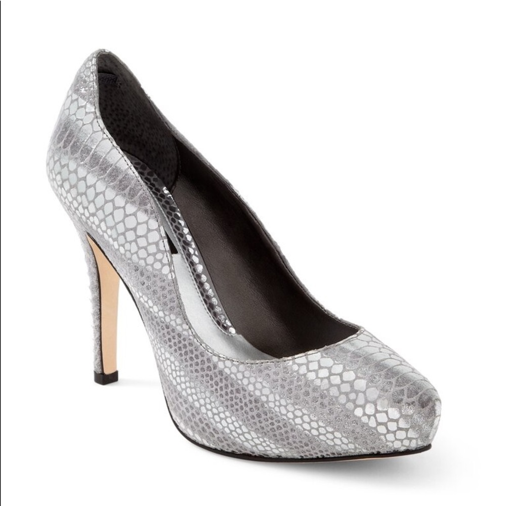 White House Black Market Metallic Heels size 6